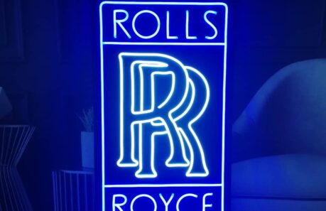 Neón Rolls Royce logo