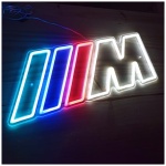 Neon led personalizado con logotipo similar al acabado M de BMW Cartel personalizable con logo parecido a coches BMW de serie M 0 0